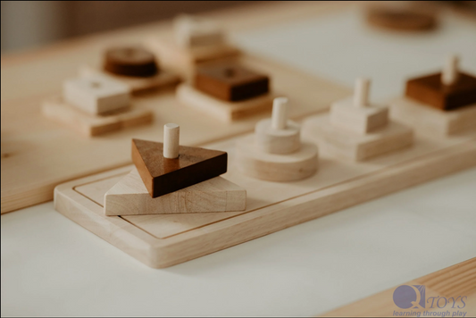 Wooden Plate for Sorting Shapes