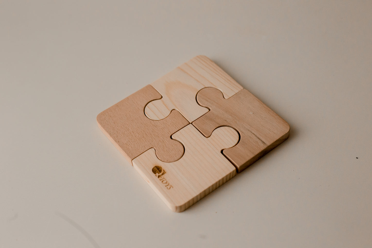 Wooden Contrast Puzzle