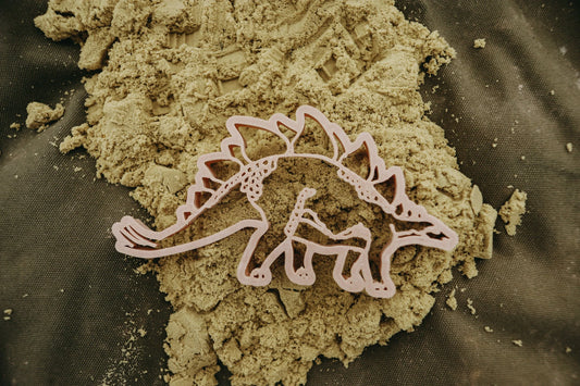 חותכן לבצק משחק - סטגוזאורוס - Kinfolk Pantry