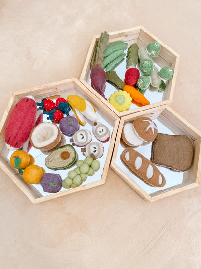 מגשים מעץ - משושה מראה - Qtoys