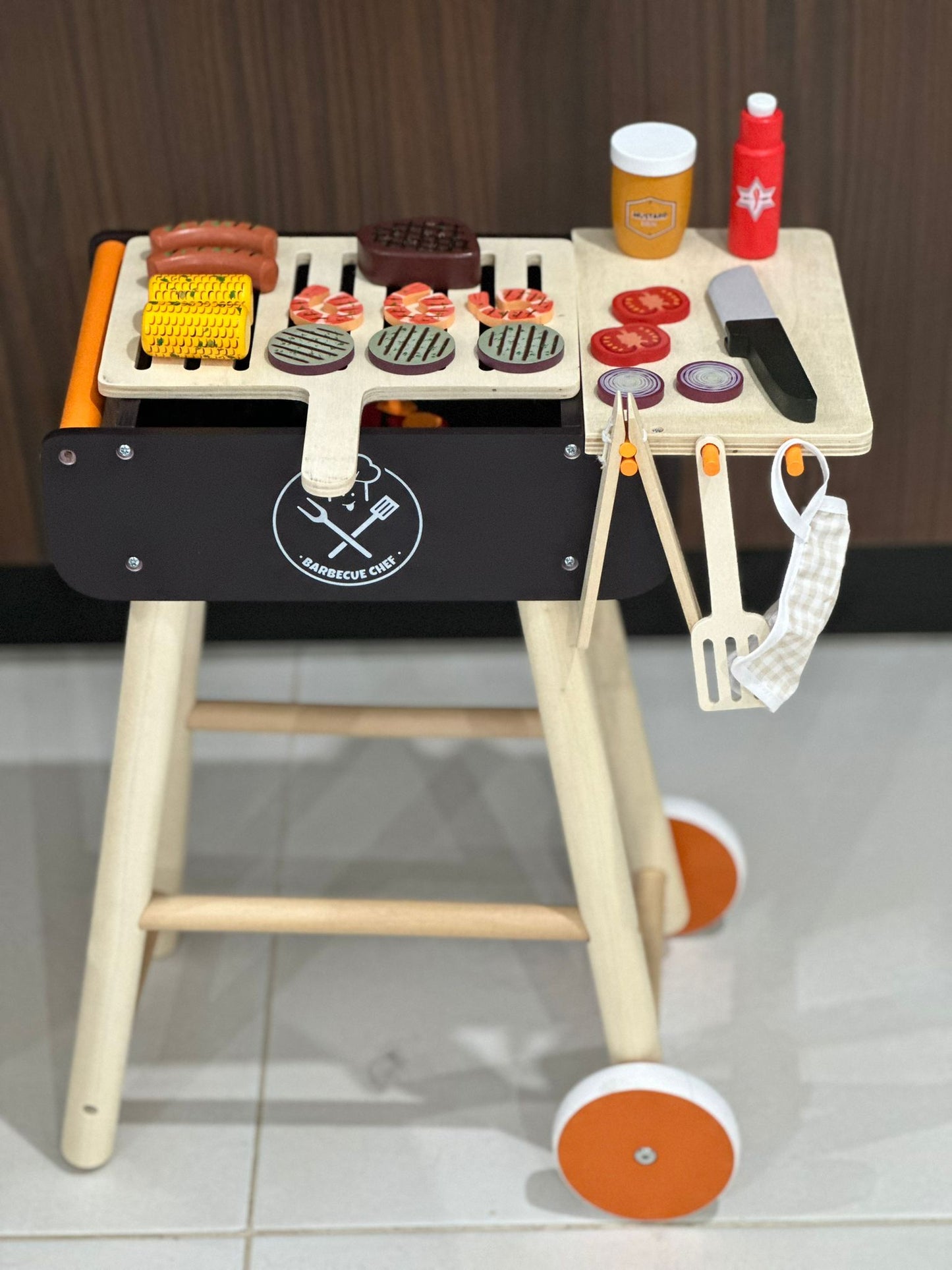 Wooden grill for a child - including accessories